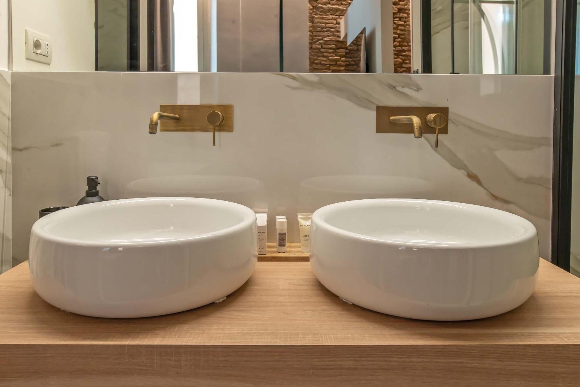 Ora Acanfora Suites Rome Luaran gambar